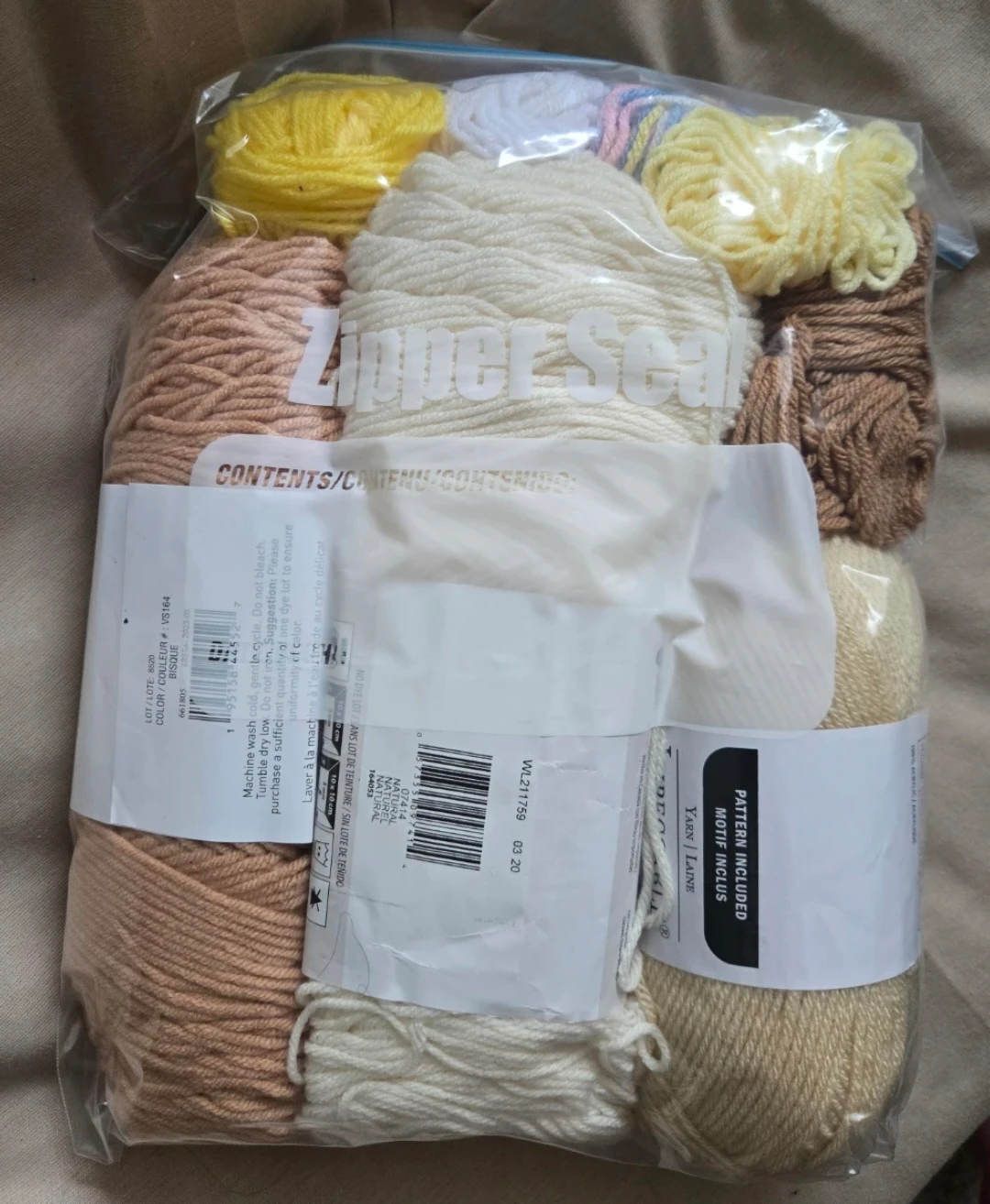 Beige and brown yarn bundle 🐻 - photo 2