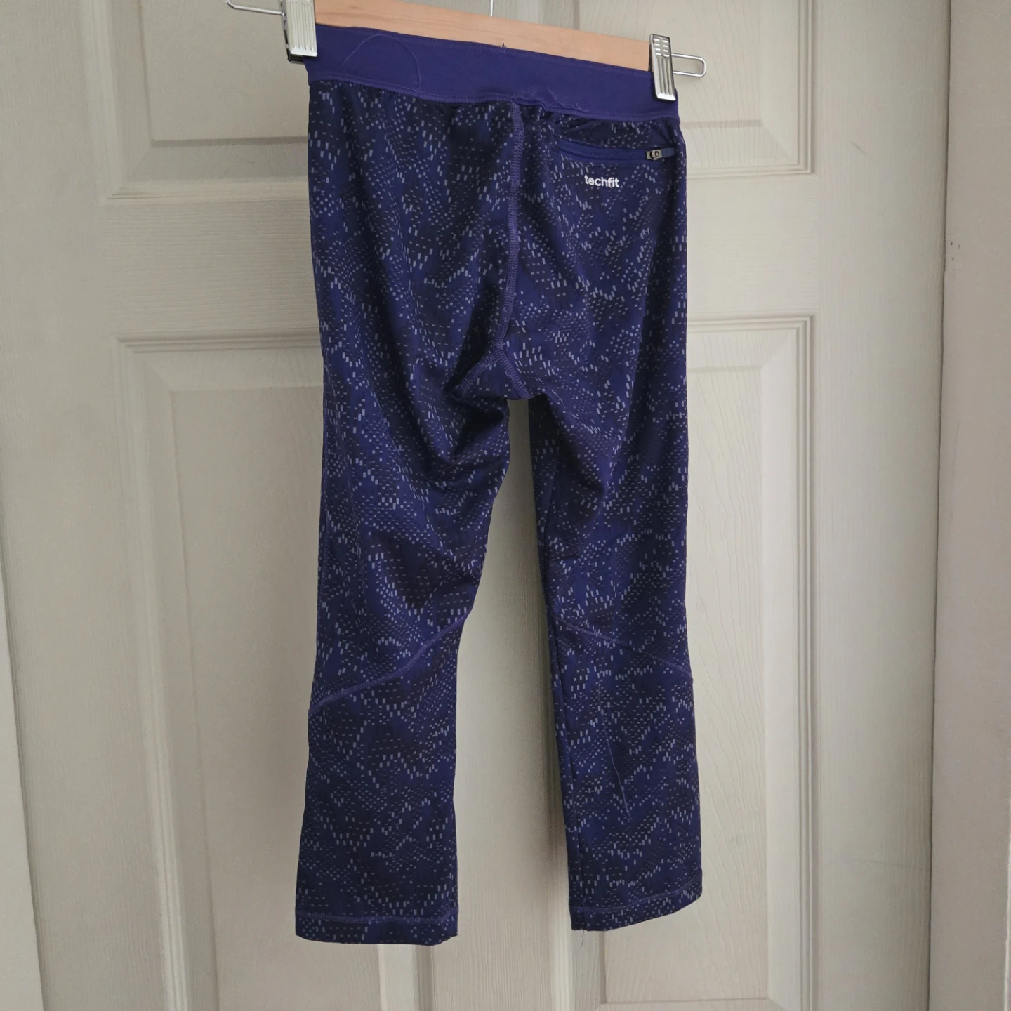 Adidas Techfit Capris - photo 2