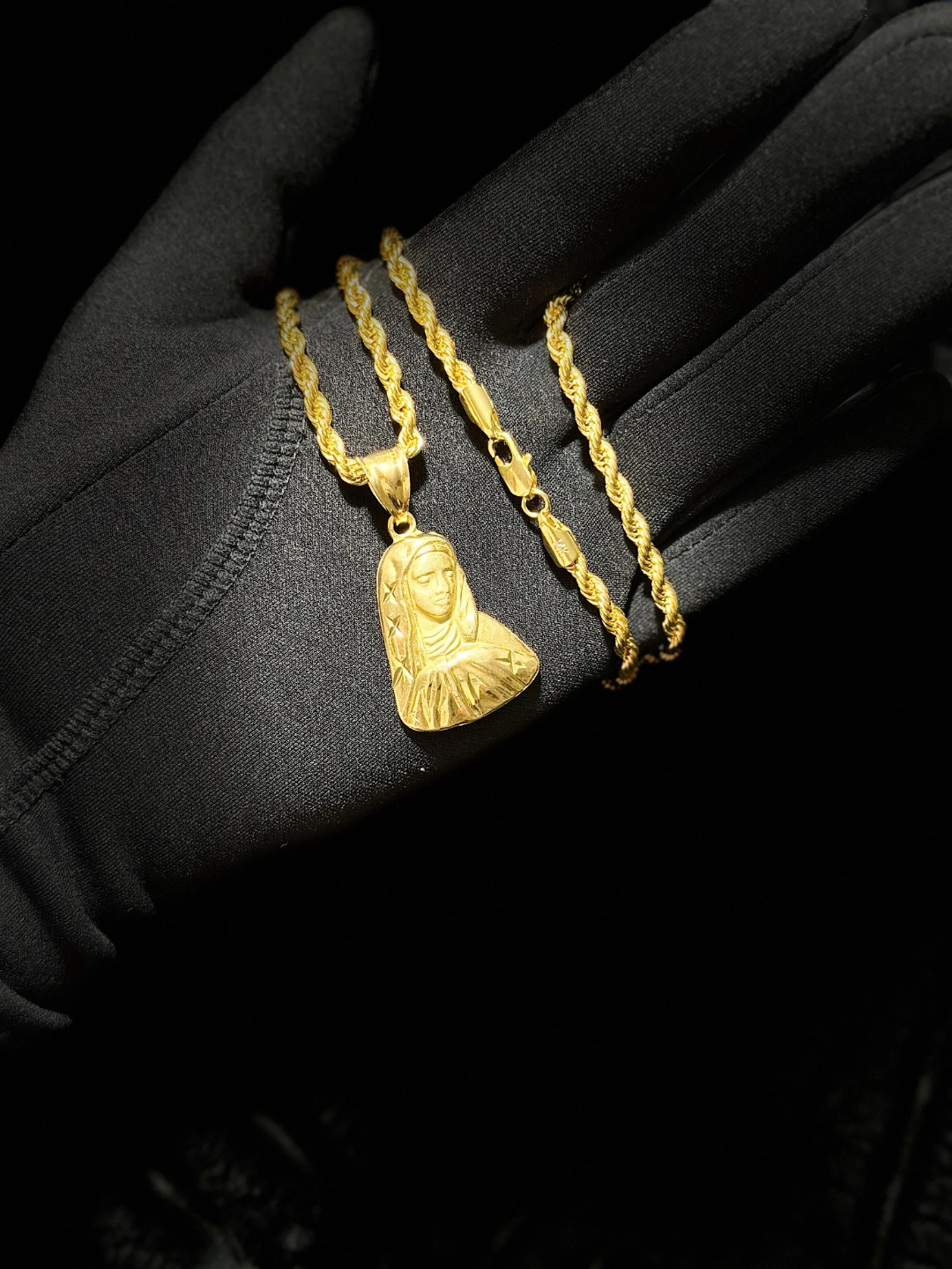 14k Gold plated Tone Rope Chain Necklace with Religious Pendant - photo 2
