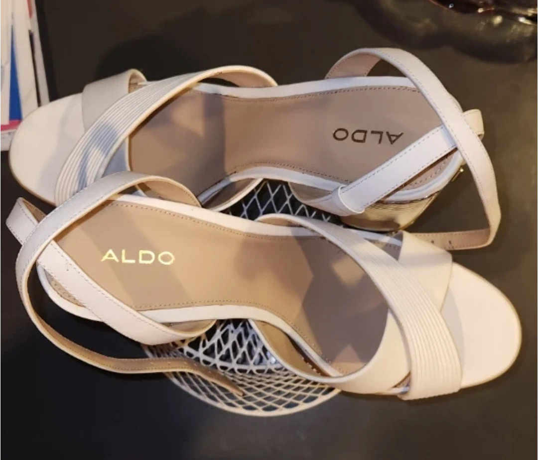 ALDO Women's White Strappy Wedge Sandals Size 10