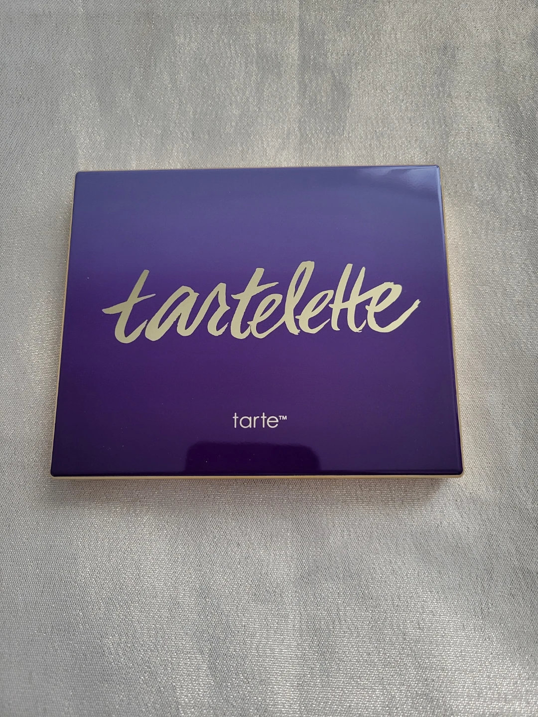 Tartelette eyeshadow palette - photo 2