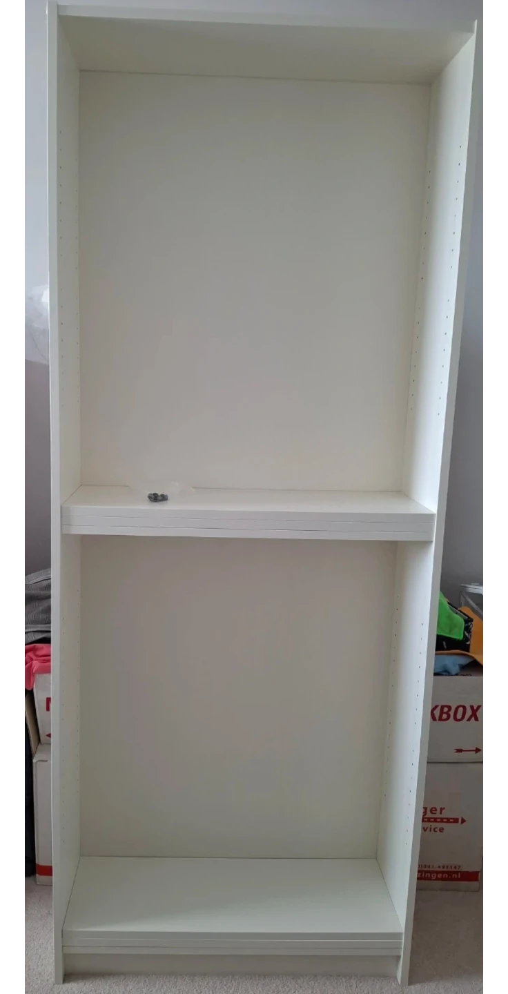 White Billy Book case🥕