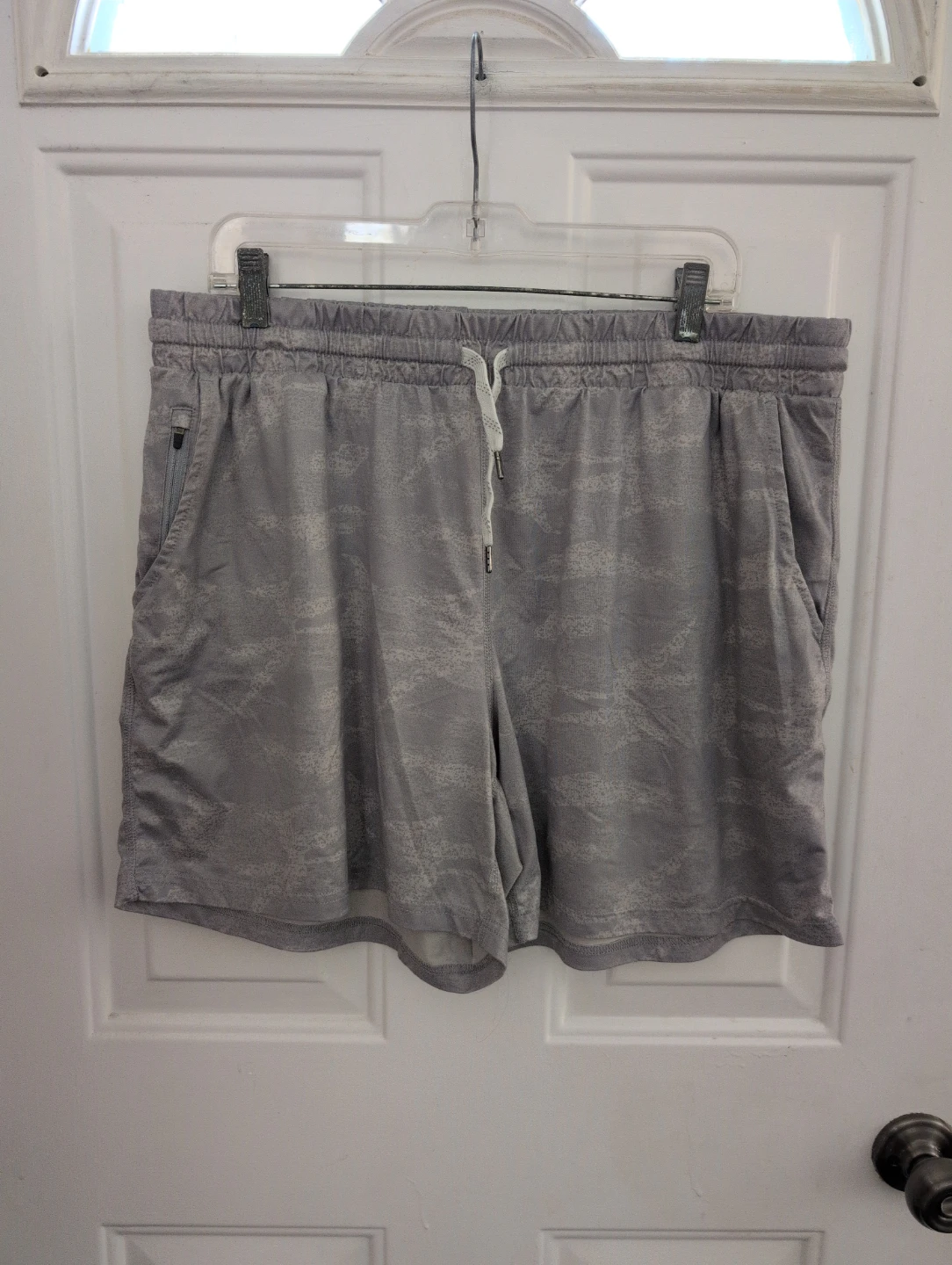 Pacific Trail Grey Camo Athletic Shorts XXL