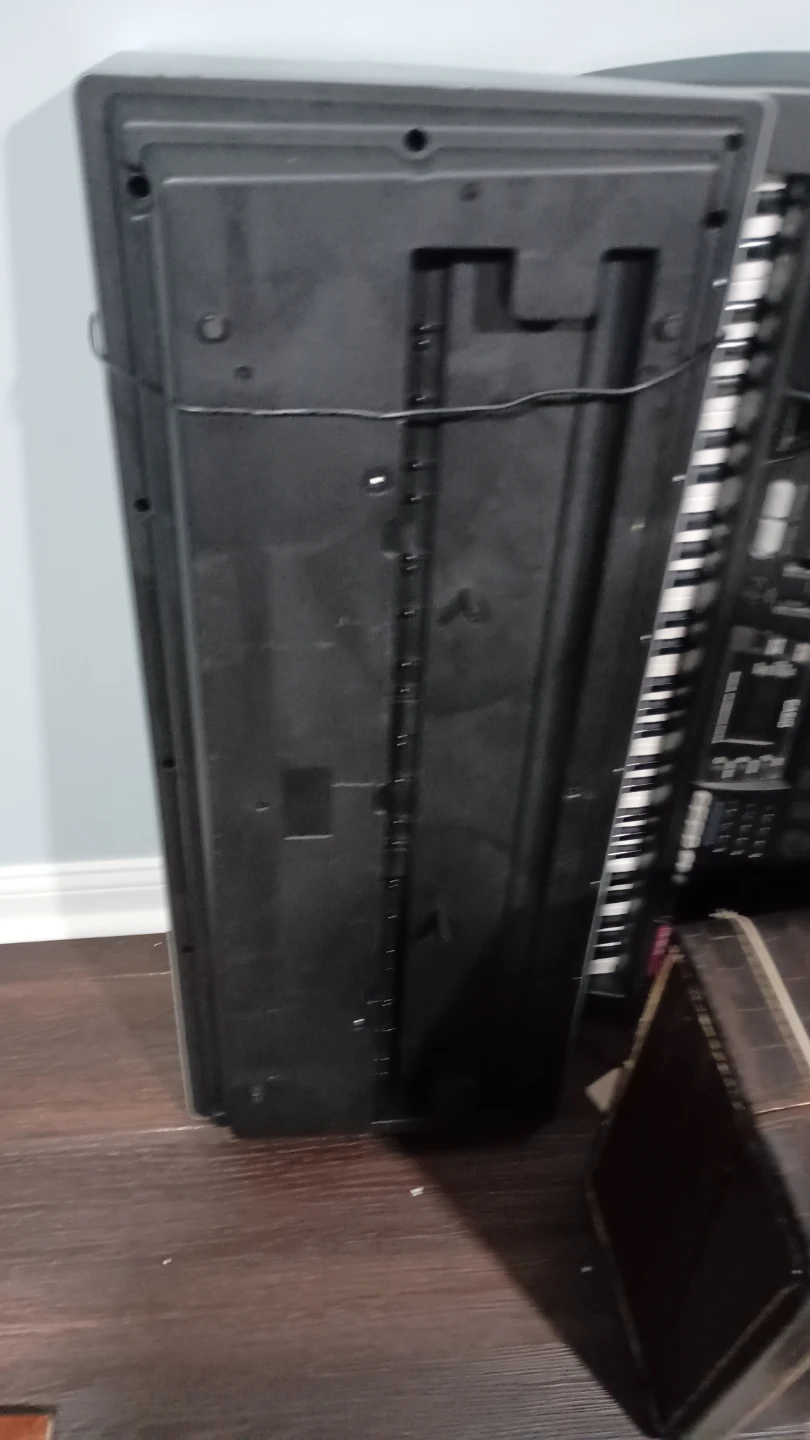 Electronic Keyboard with Power Adapter - photo 3