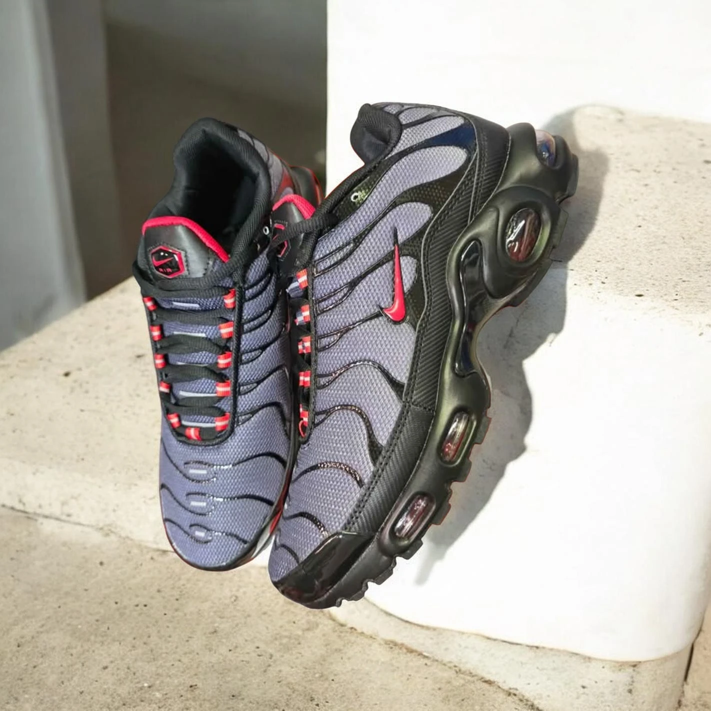 Brand new Nike Air Max TN Black Gradient Red for sale - photo 2