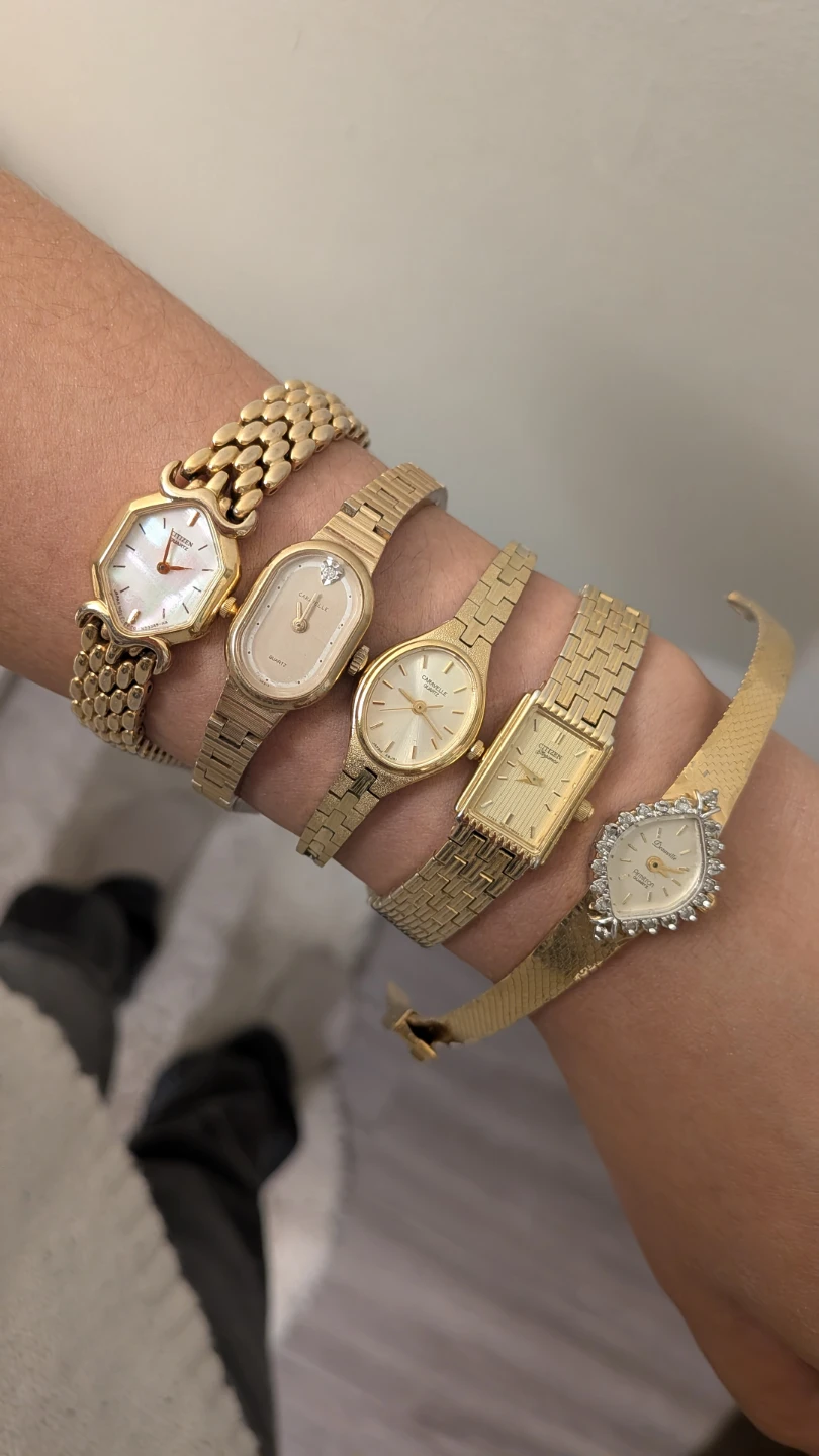 Lot of 5 Gold Tone Women's Watches - photo 2