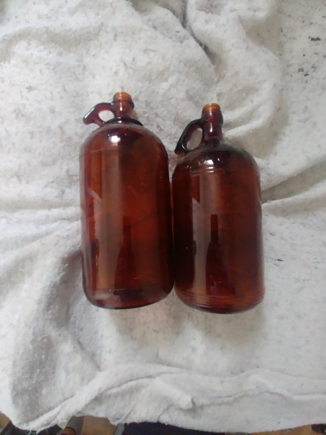 Two antique Javex Glass Jugs with Handles - photo 2