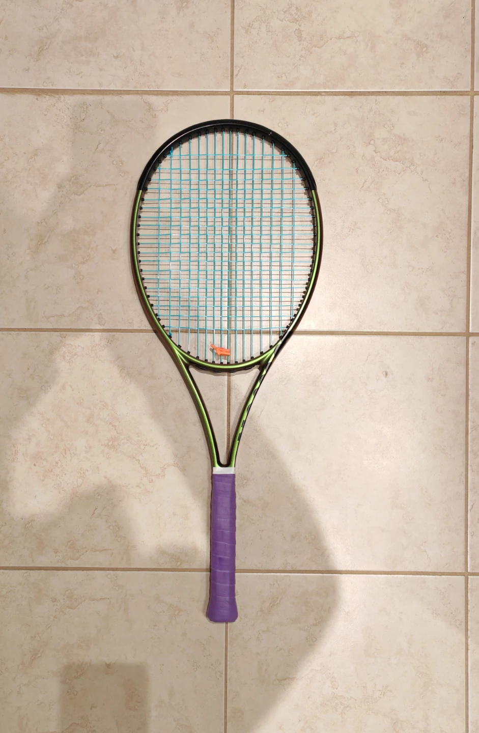 Wilson Blade V8 98 Tennis Racquet