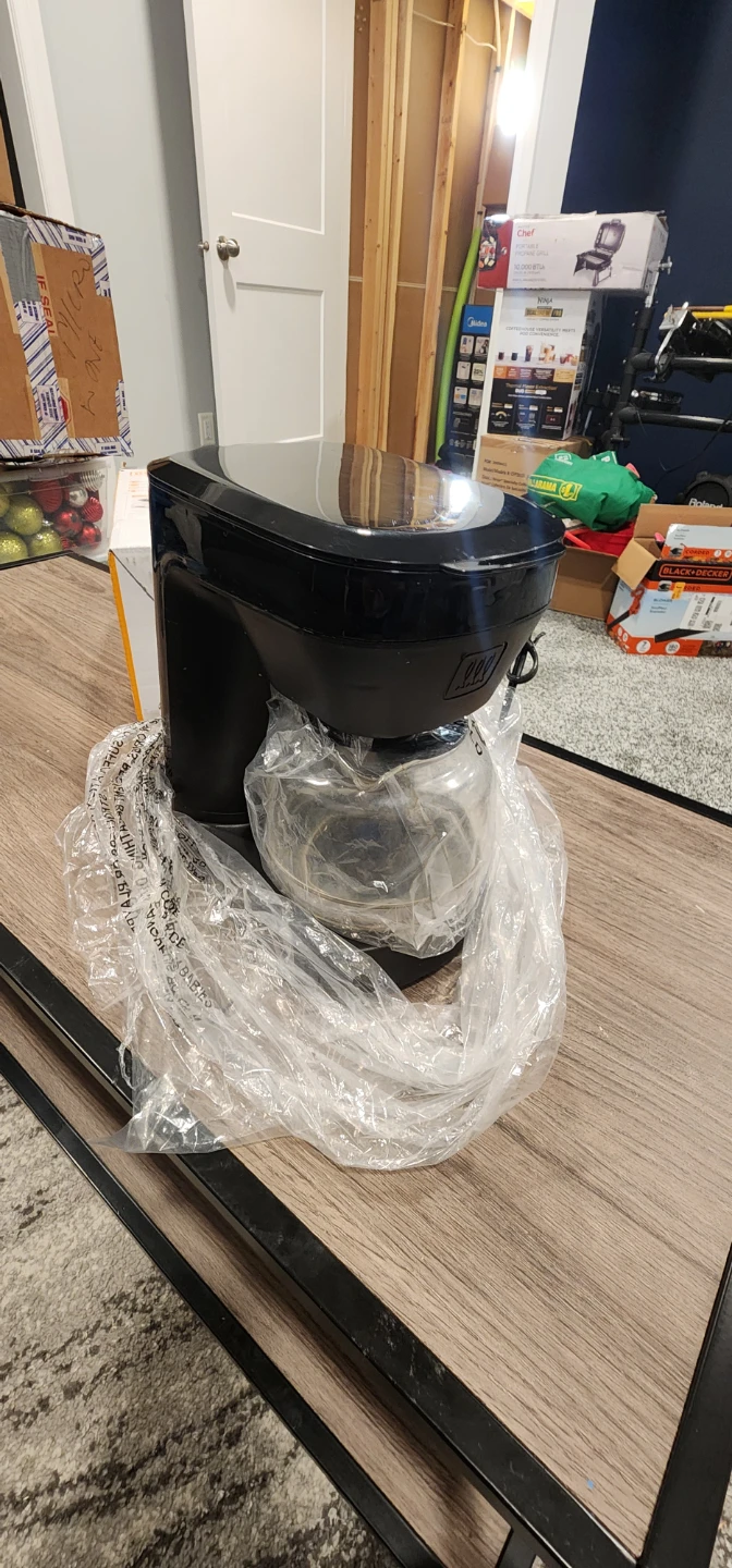 Toastmaster 5-Cup Coffee Maker - photo 2