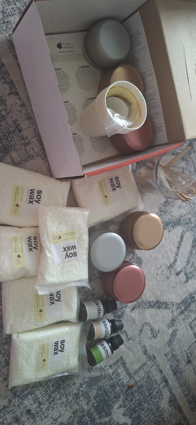 Create Your Own Soy Wax Aromatherapy Candle Kit - photo 4