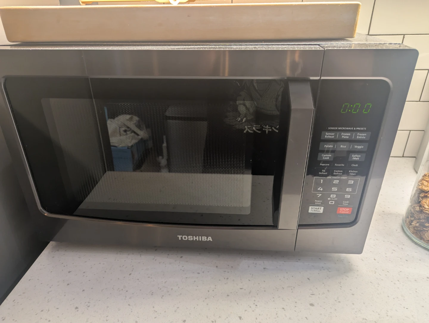 Toshiba Stainless Steel Microwave Oven - photo 4