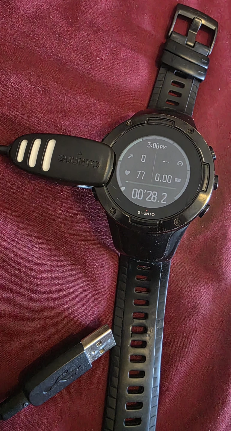 Suunto 5 GPS Smart Watch with USB Charging Cable - photo 3
