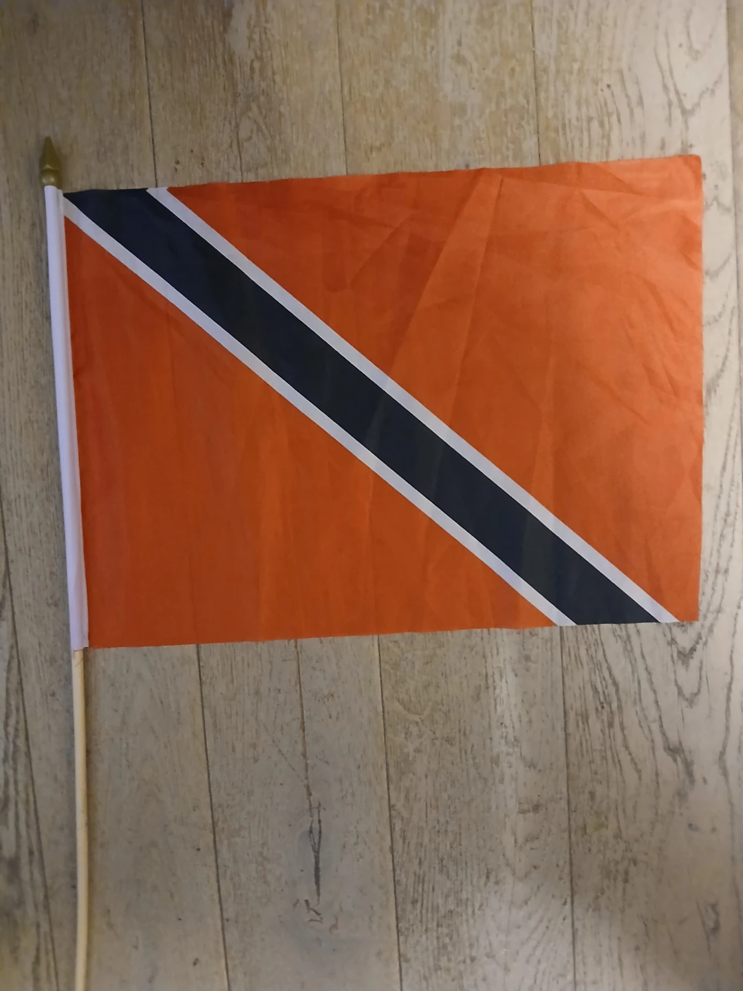 Trinidad and Tobago Handheld Flag - photo 2