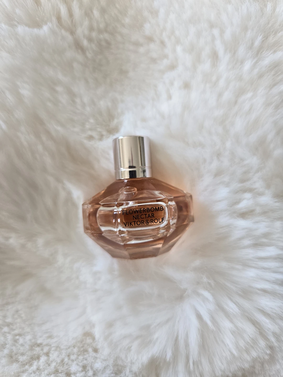 Viktor & Rolf Flowerbomb Nectar Perfume Mini