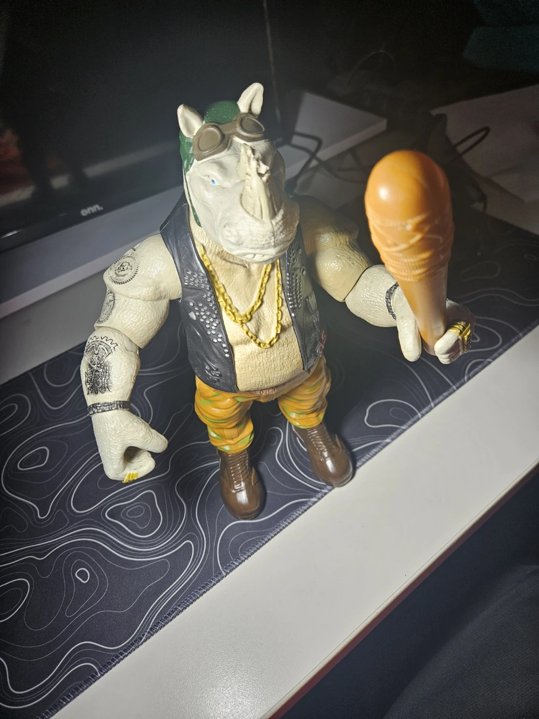 Teenage Mutant Ninja Turtles Rocksteady Action Figure with Bat - photo 3