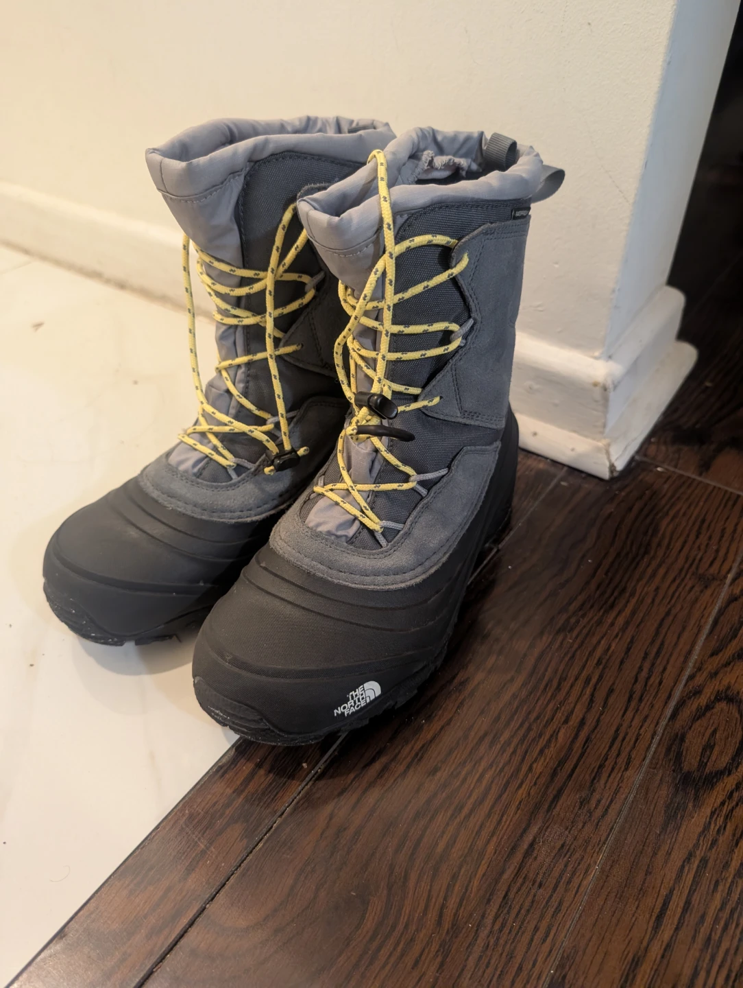 The North Face Winter Boots - Grey/Black
