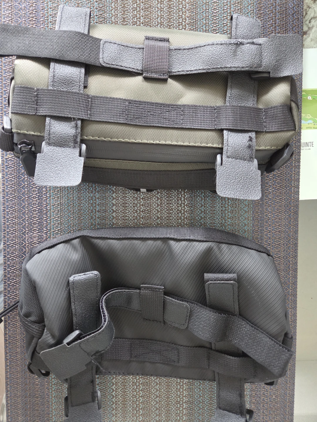 Bicycle handlebar bag - photo 2