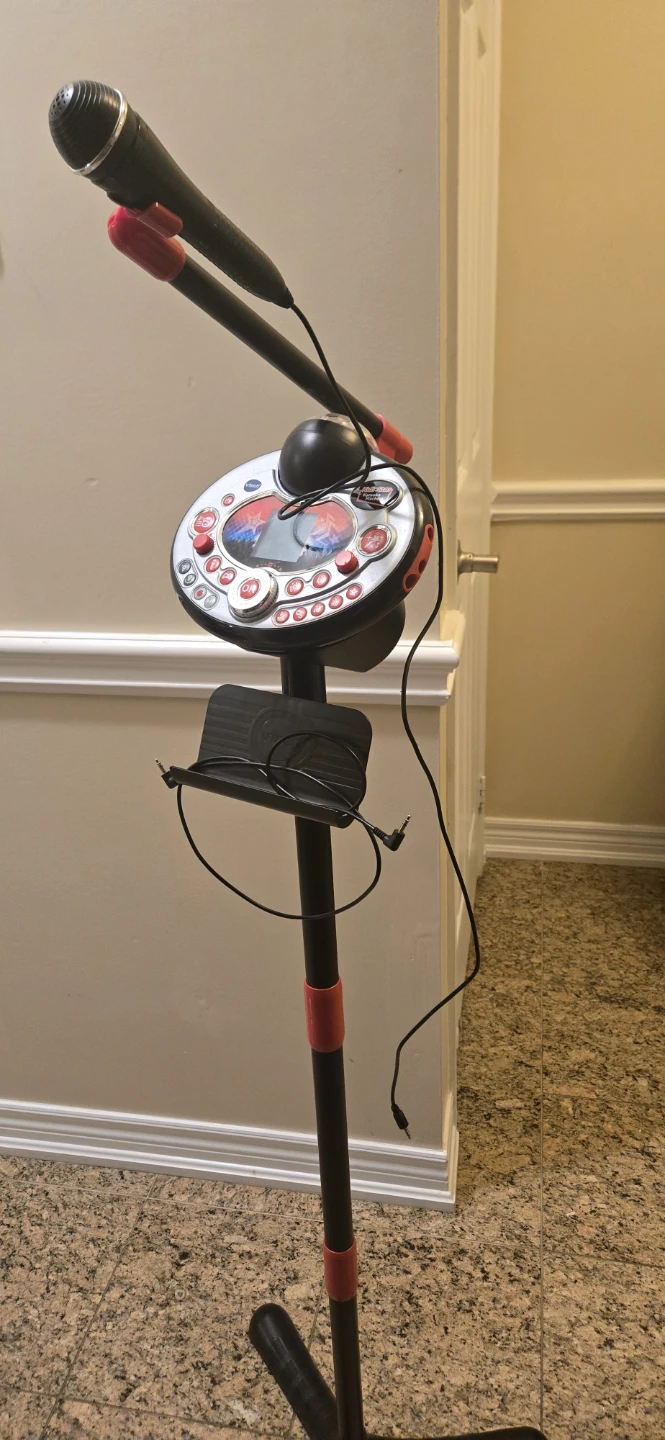 VTech Kidi Super Star Microphone and Stand