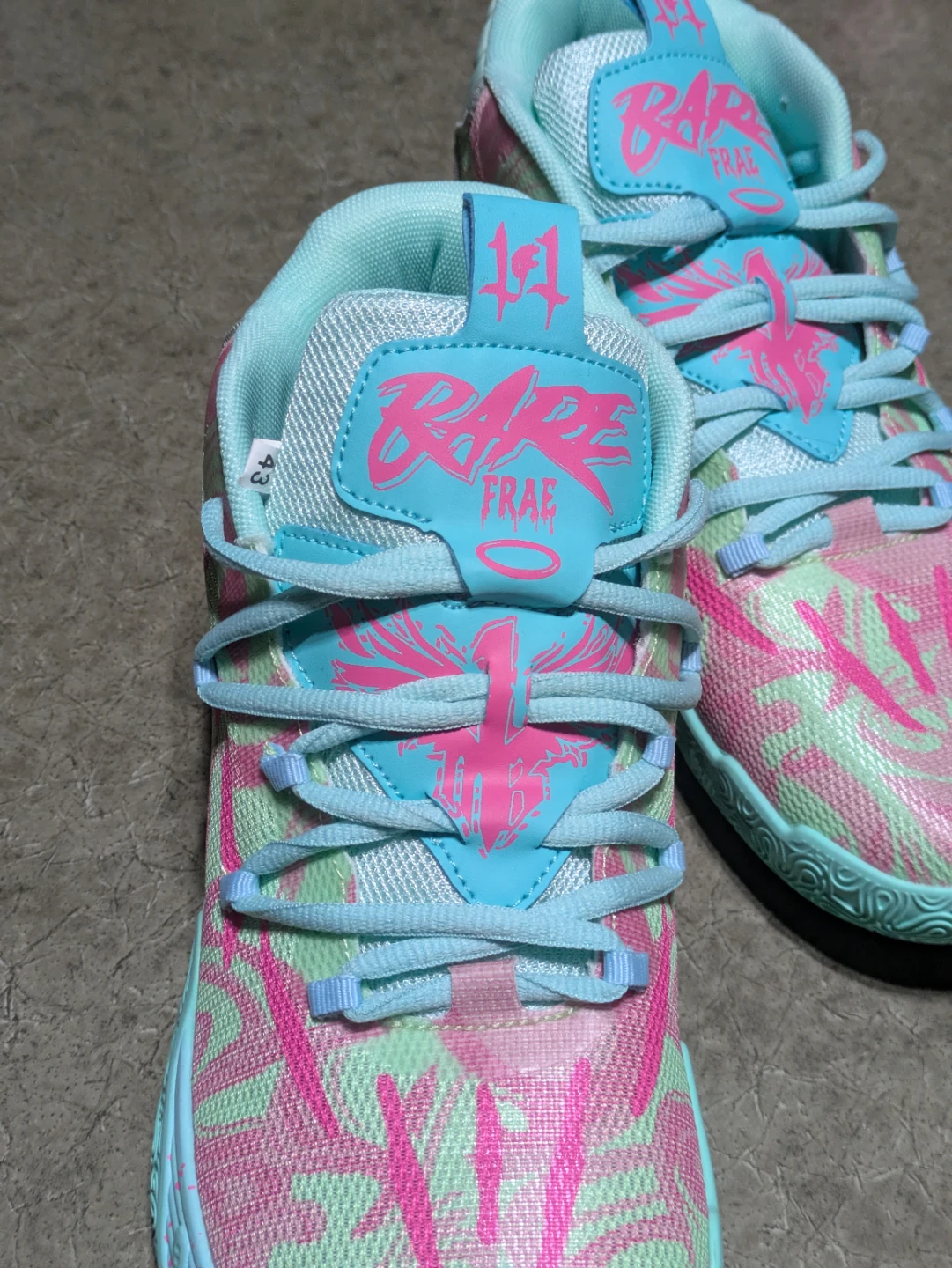 LaMelo Ball x PUMA MB.01 Low Shoes - "Rare Pastels" - photo 4