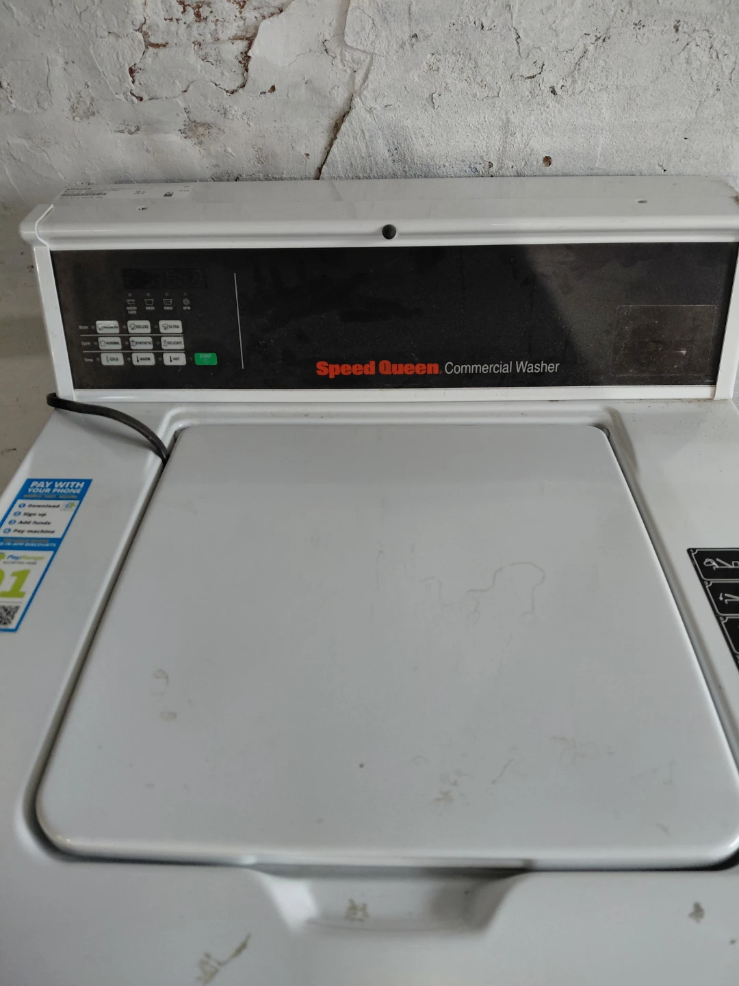 Speed Queen Commercial Washer and Dryer Set - photo 2