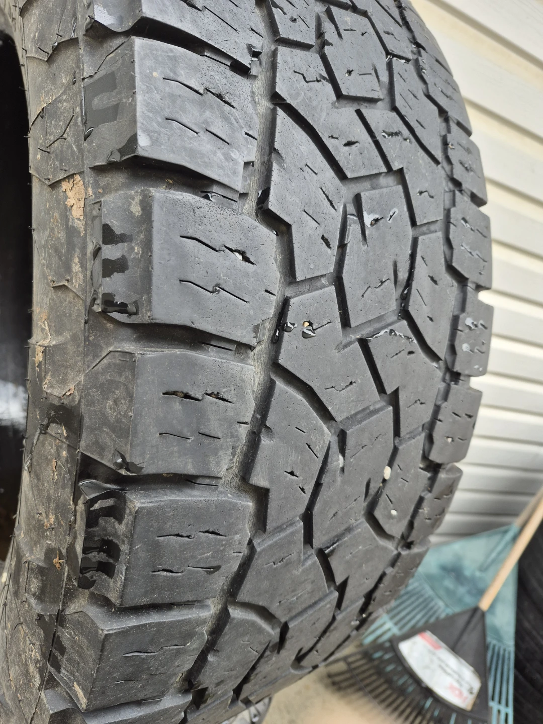 35x12.50R20LT set of Tires - photo 3