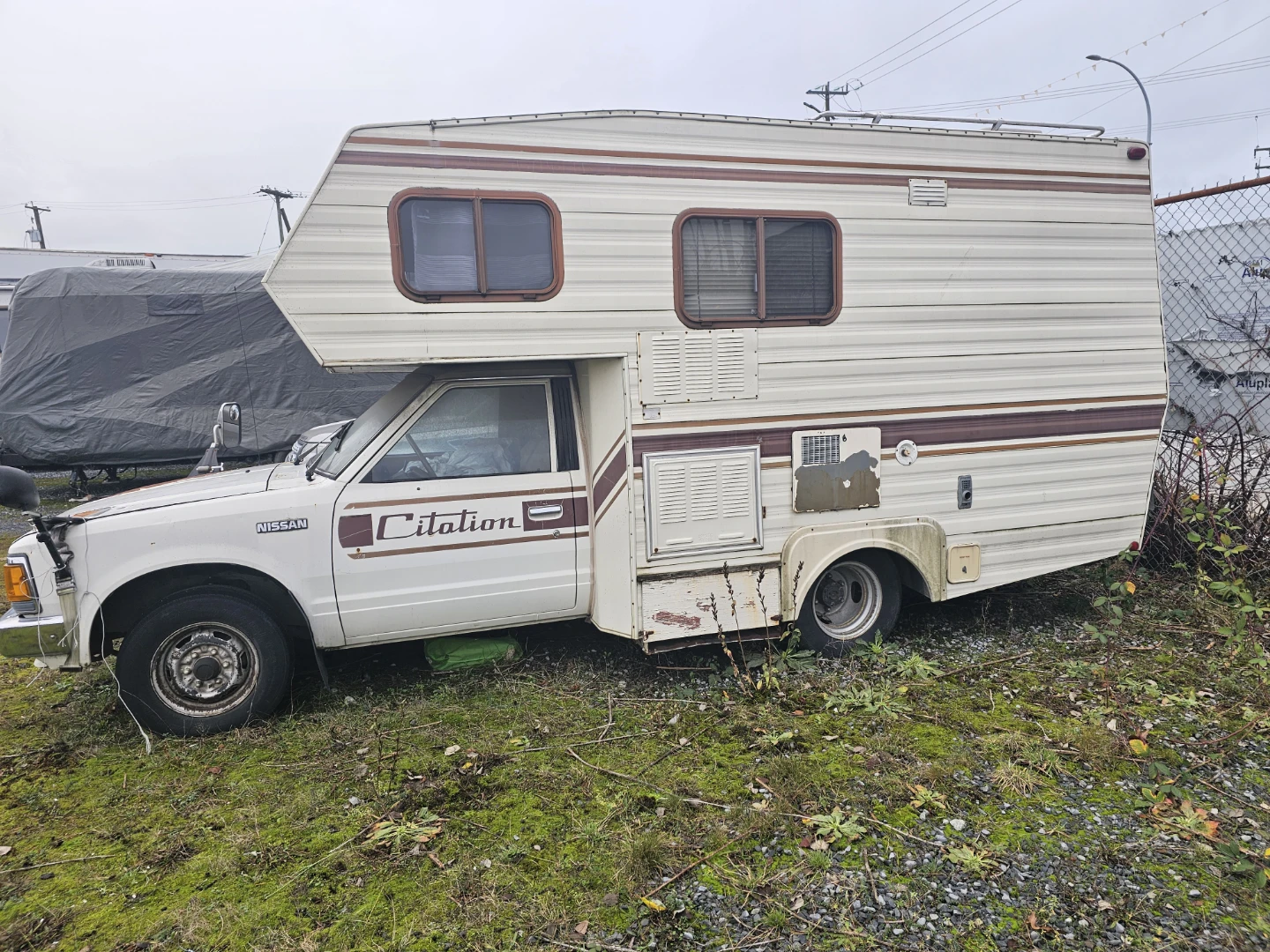Nissan citation Rv