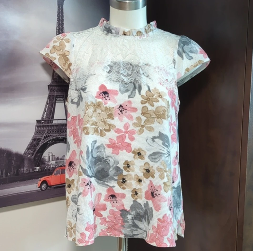 Brody Myles Floral Lace Collar Blouse