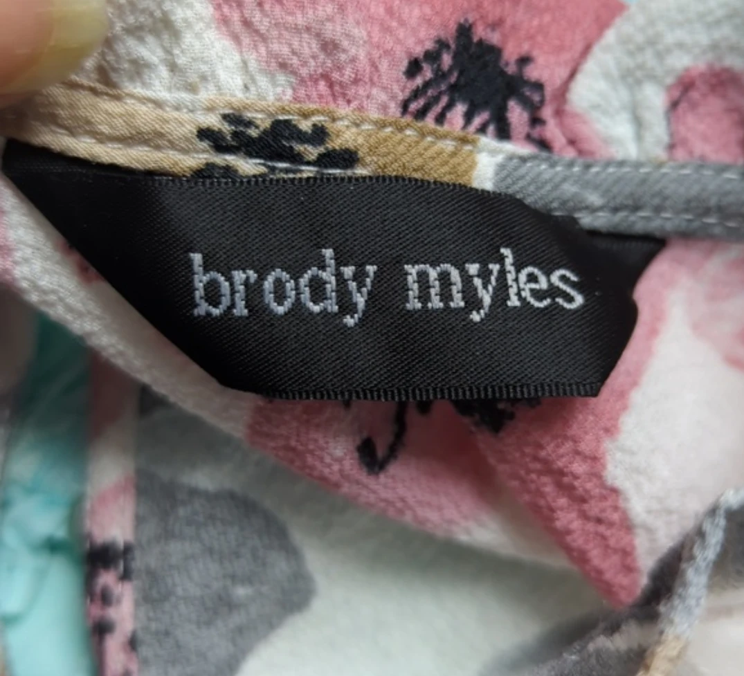 Brody Myles Floral Lace Collar Blouse - photo 5