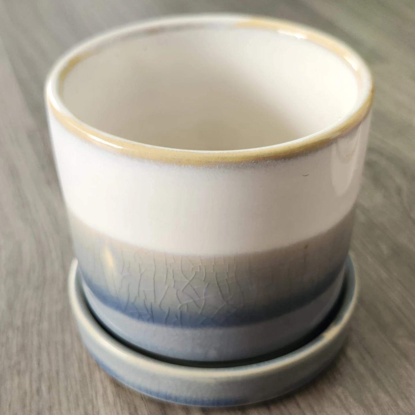 Set of 4 Ceramic Pots with Saucers - photo 3