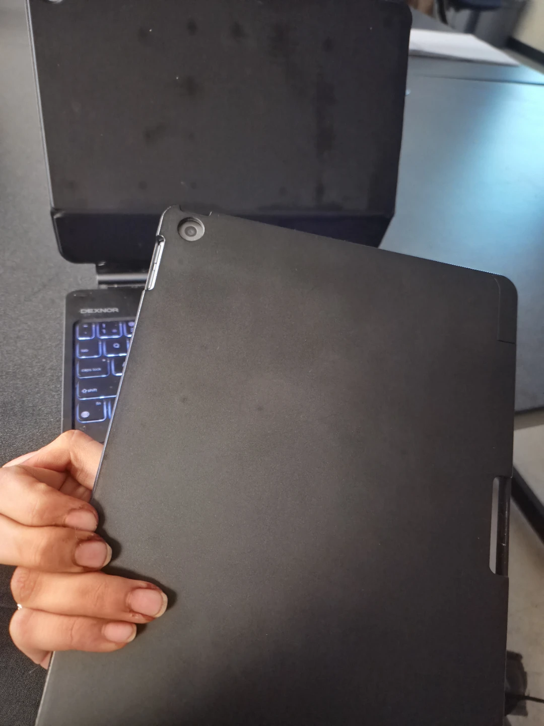 Apple iPad 9th Gen - photo 4