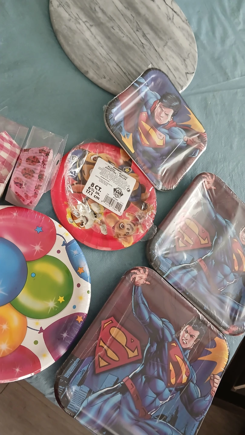 Superman & Paw Patrol Paper Plates Bundle - photo 2