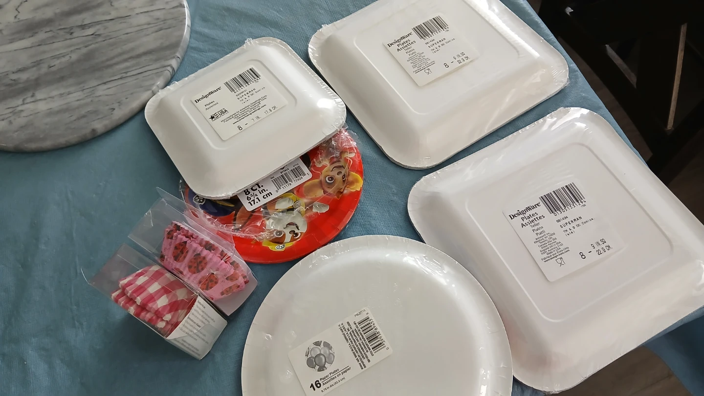 Superman & Paw Patrol Paper Plates Bundle - photo 3
