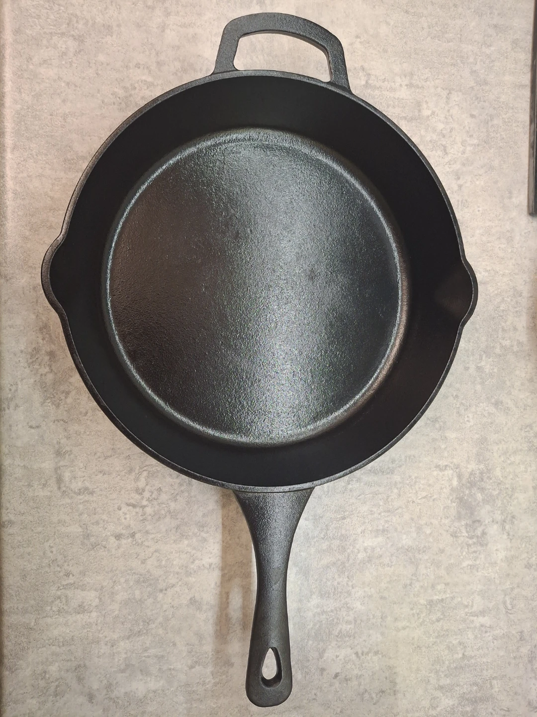 Cast Iron Pan 12"