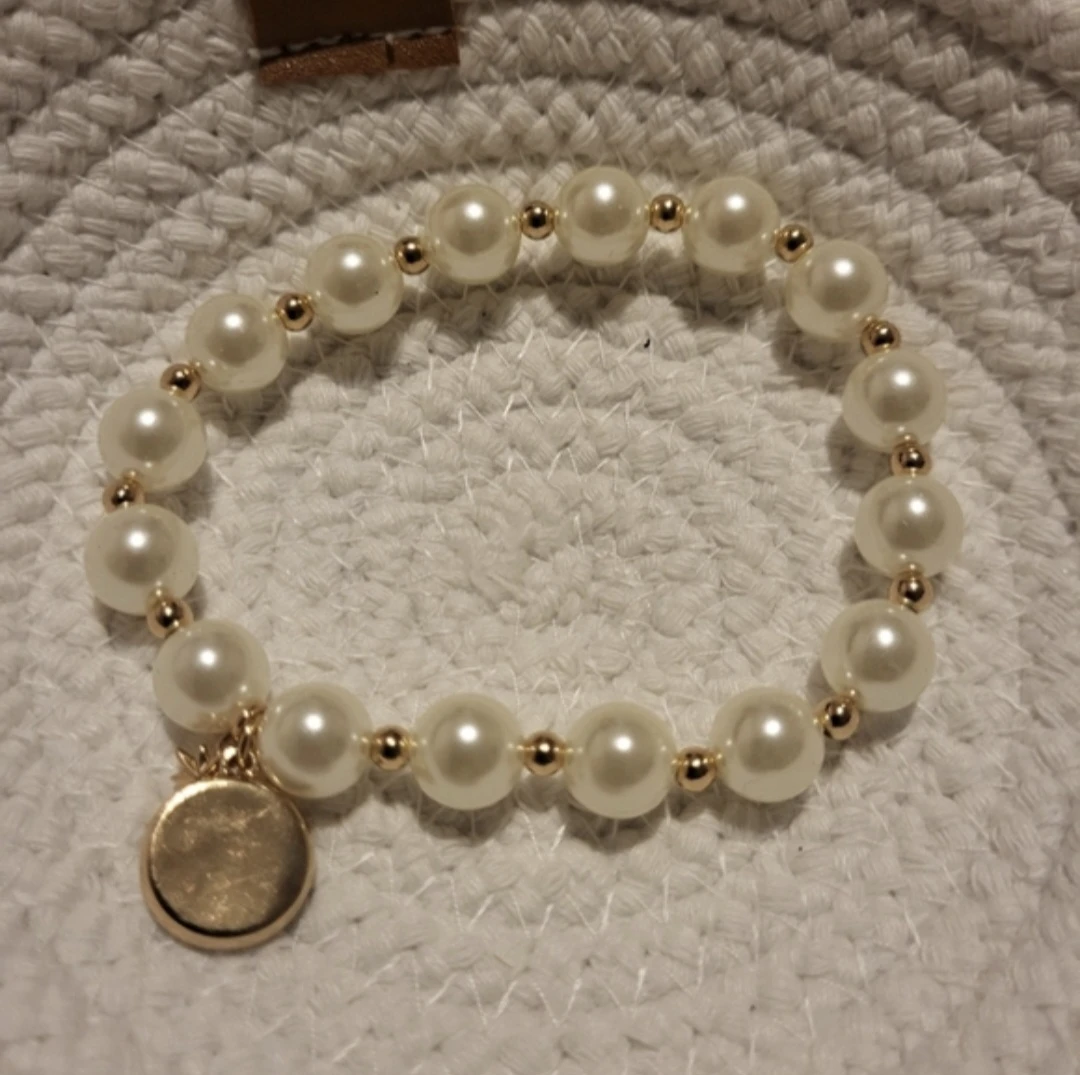 Pretty Pearly Zodiac Pearl Stretch Bracelet- Scorpio - photo 5