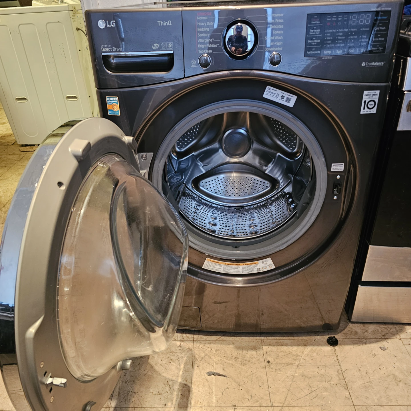 LG ThinQ Front Load Washer - photo 3