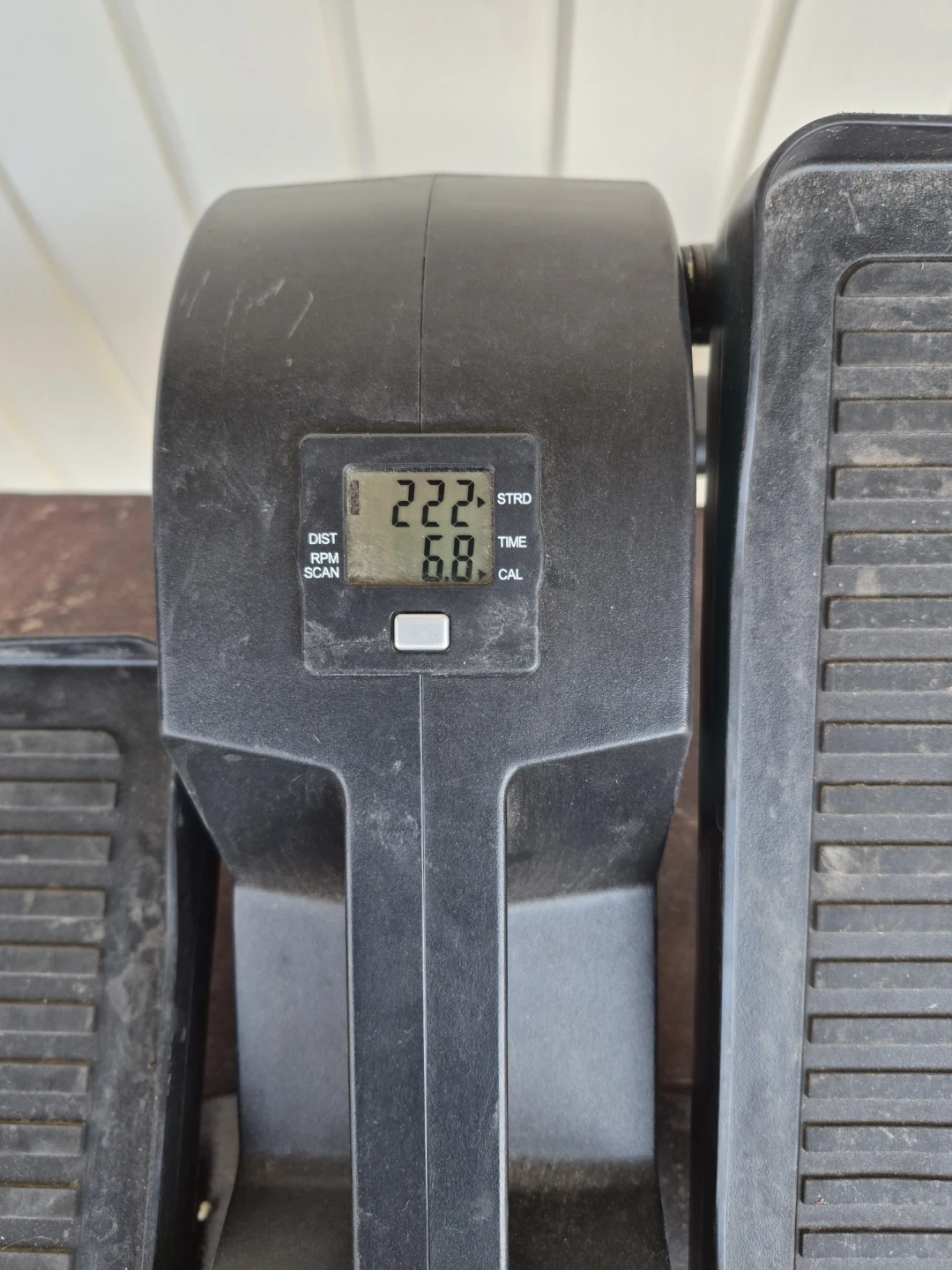 Gubii Stair Stepper with Digital Display - photo 2