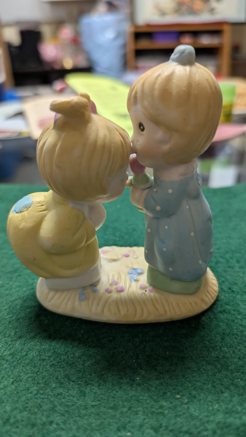 Precious Moments Figurine - "True Love"