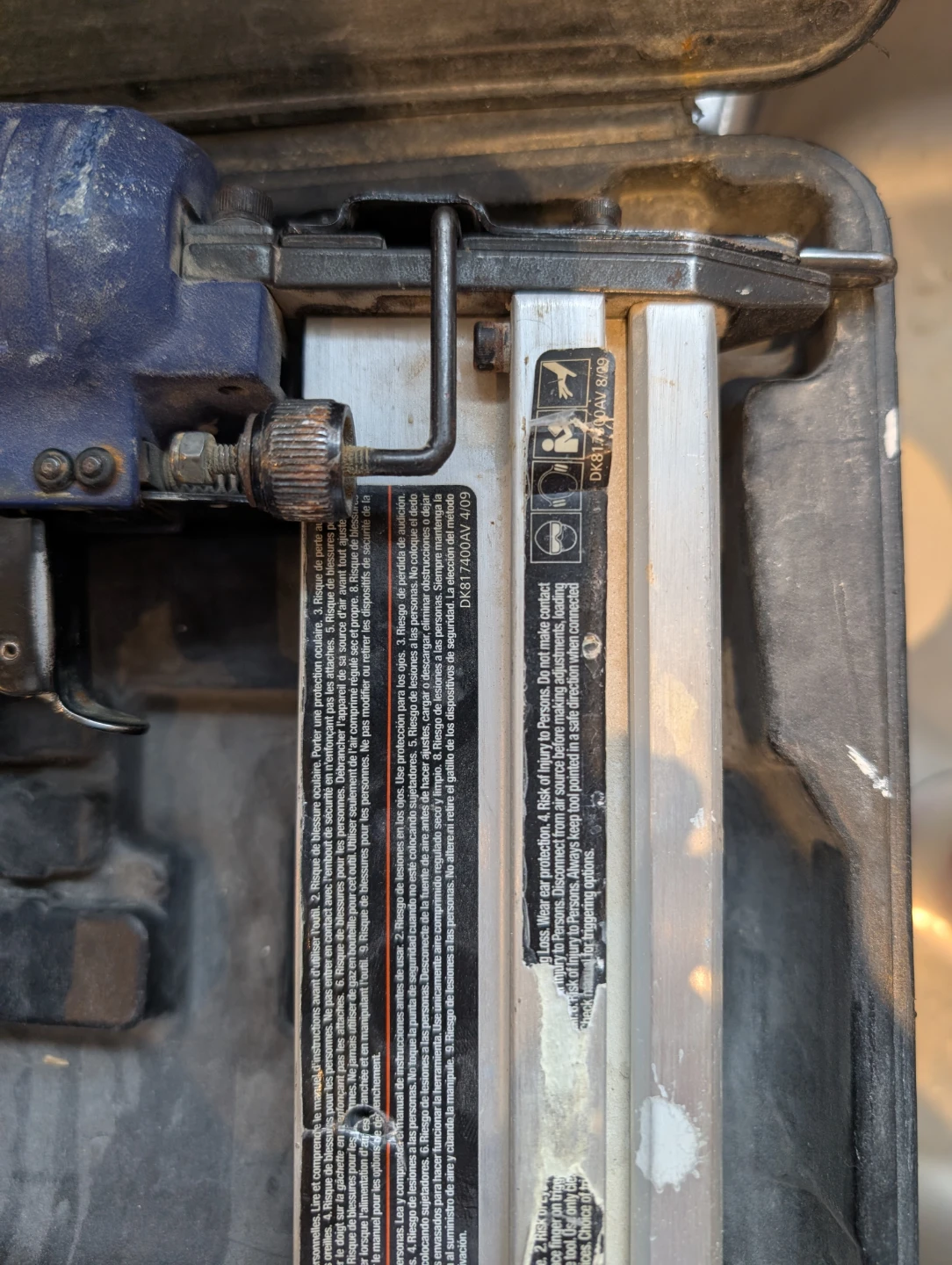 Campbell Hausfeld RP0115 Air Nailer - photo 4