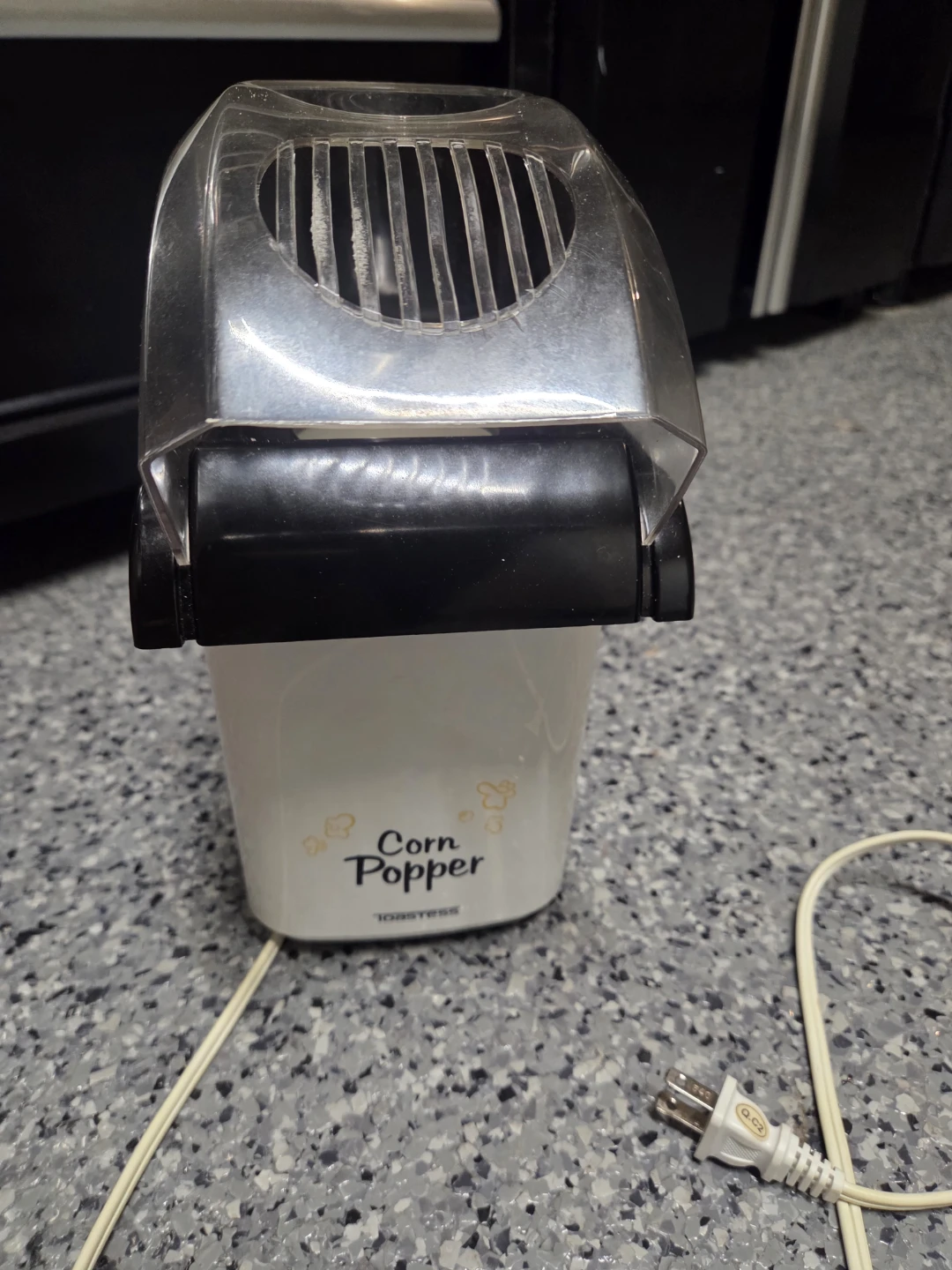 Toastess Corn Popper and Nutibullet Baby