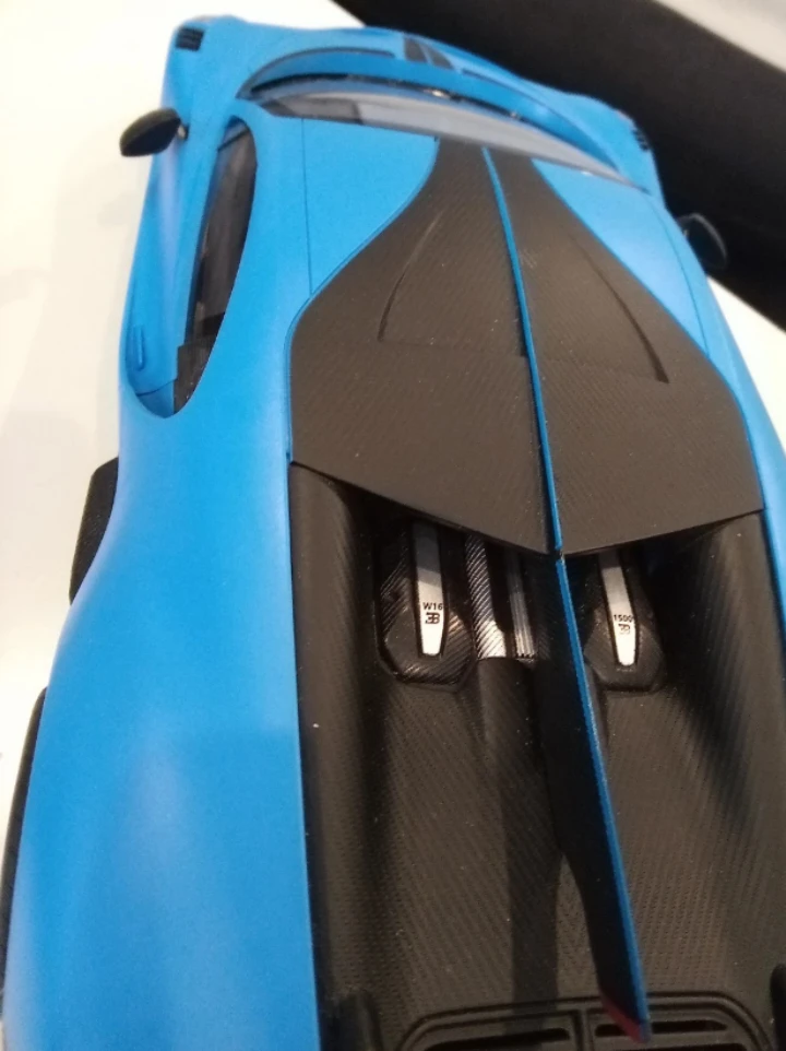 Bugatti W16 Diecast Model Car - Blue - photo 4