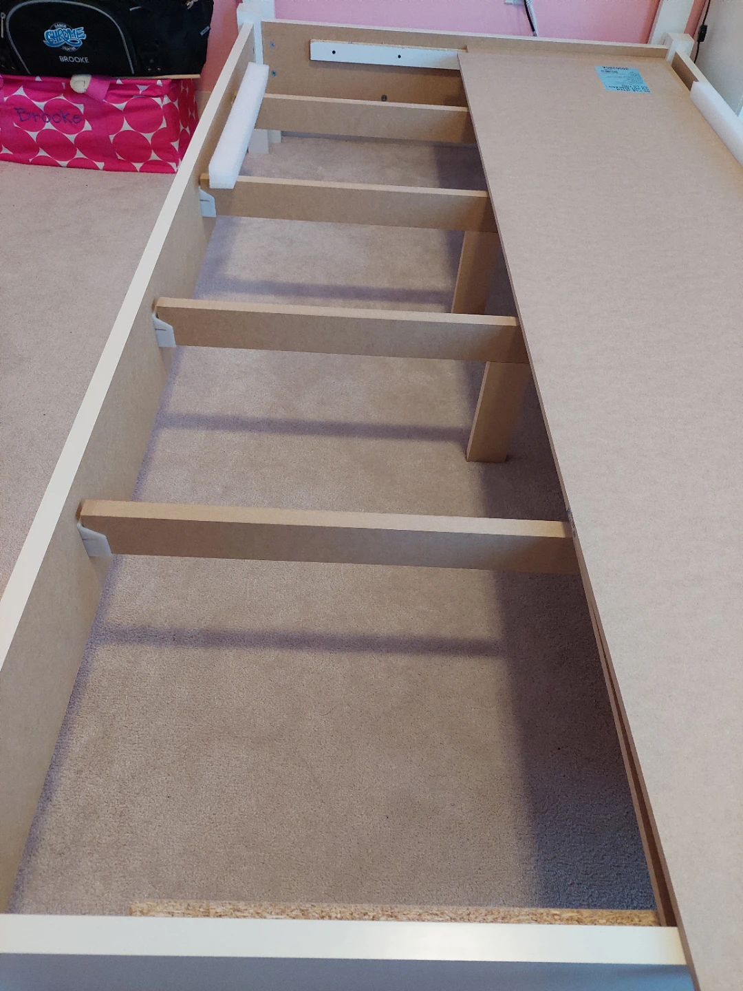 Complete Single Bed Set: Solid Wood Frame with Sealy Mattress - photo 5