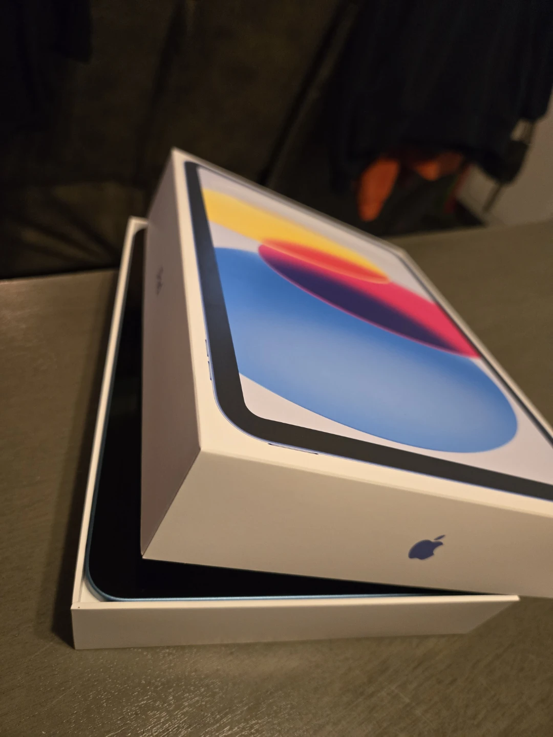 Apple iPad A16  - Blue - photo 2