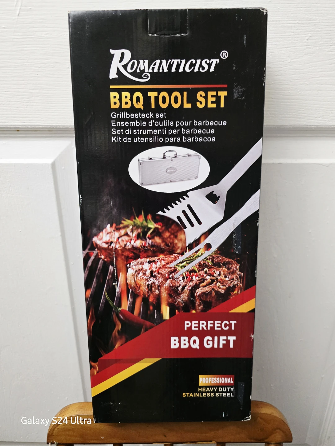 Romanticist 25pcs Heavy Duty BBQ Grill Gift Set in Aluminum Case