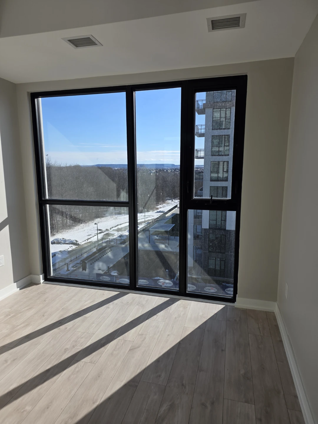 One bed plus den Condo Milton Mattamy - photo 3