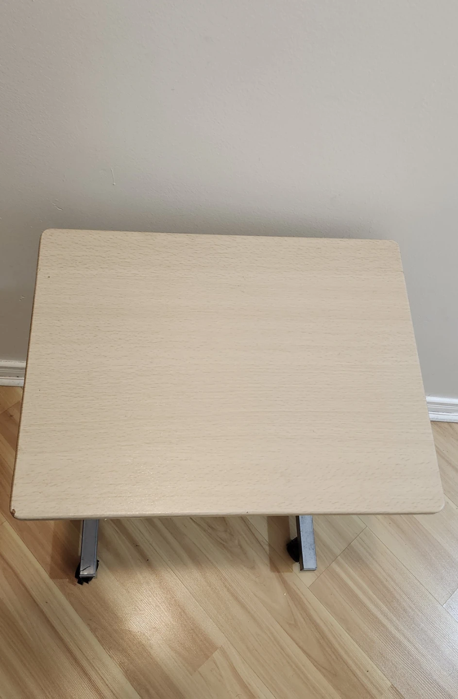 Adjustable Rolling Tray Table - photo 3