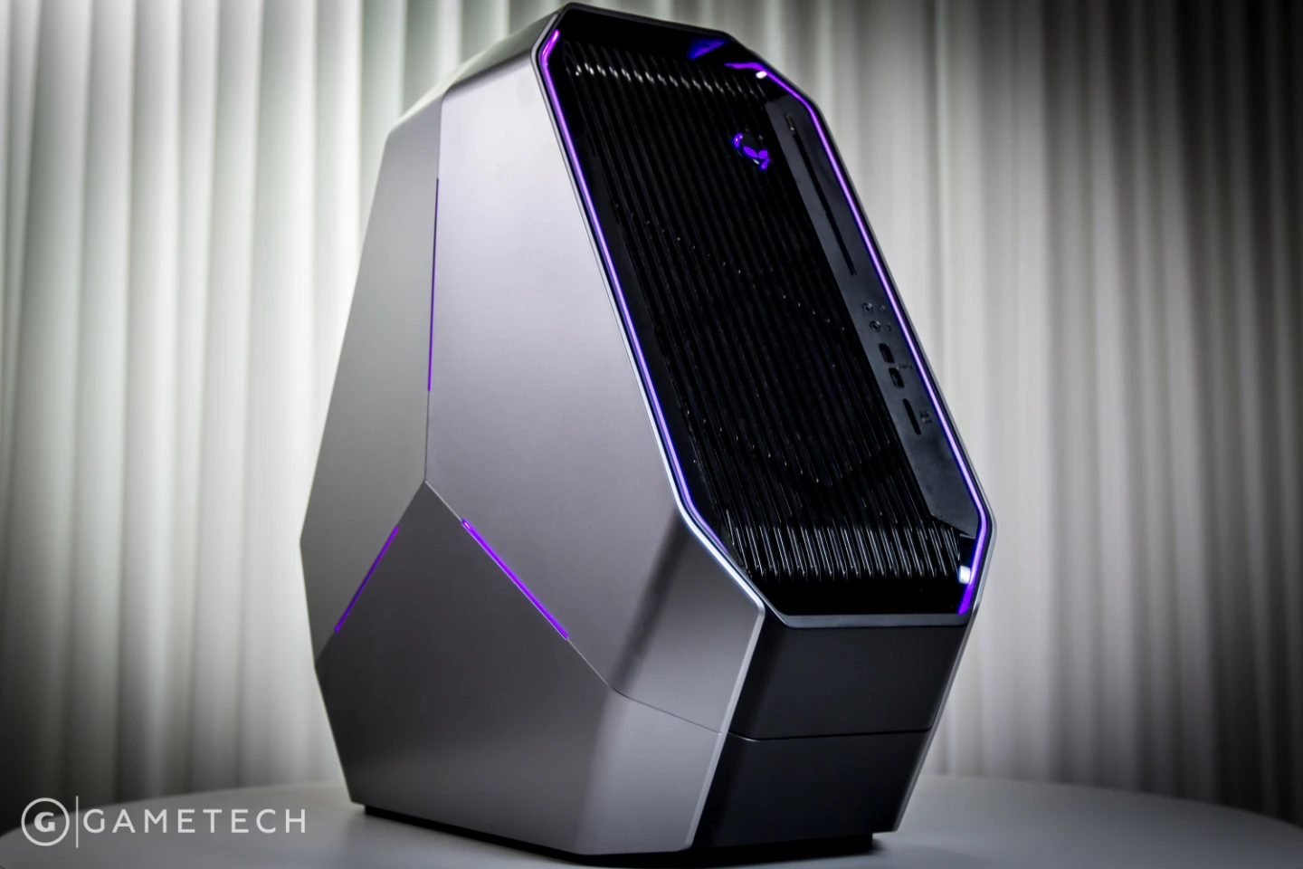 Alienware Area-51 Desktop Computer