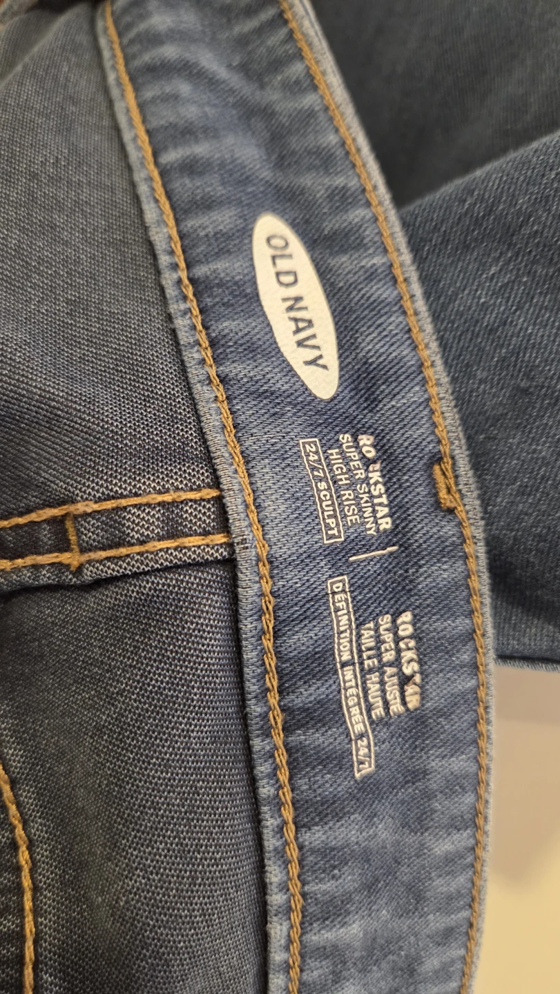 Old Navy Rockstar Super Skinny High-Rise Jeans Size 12 - photo 3