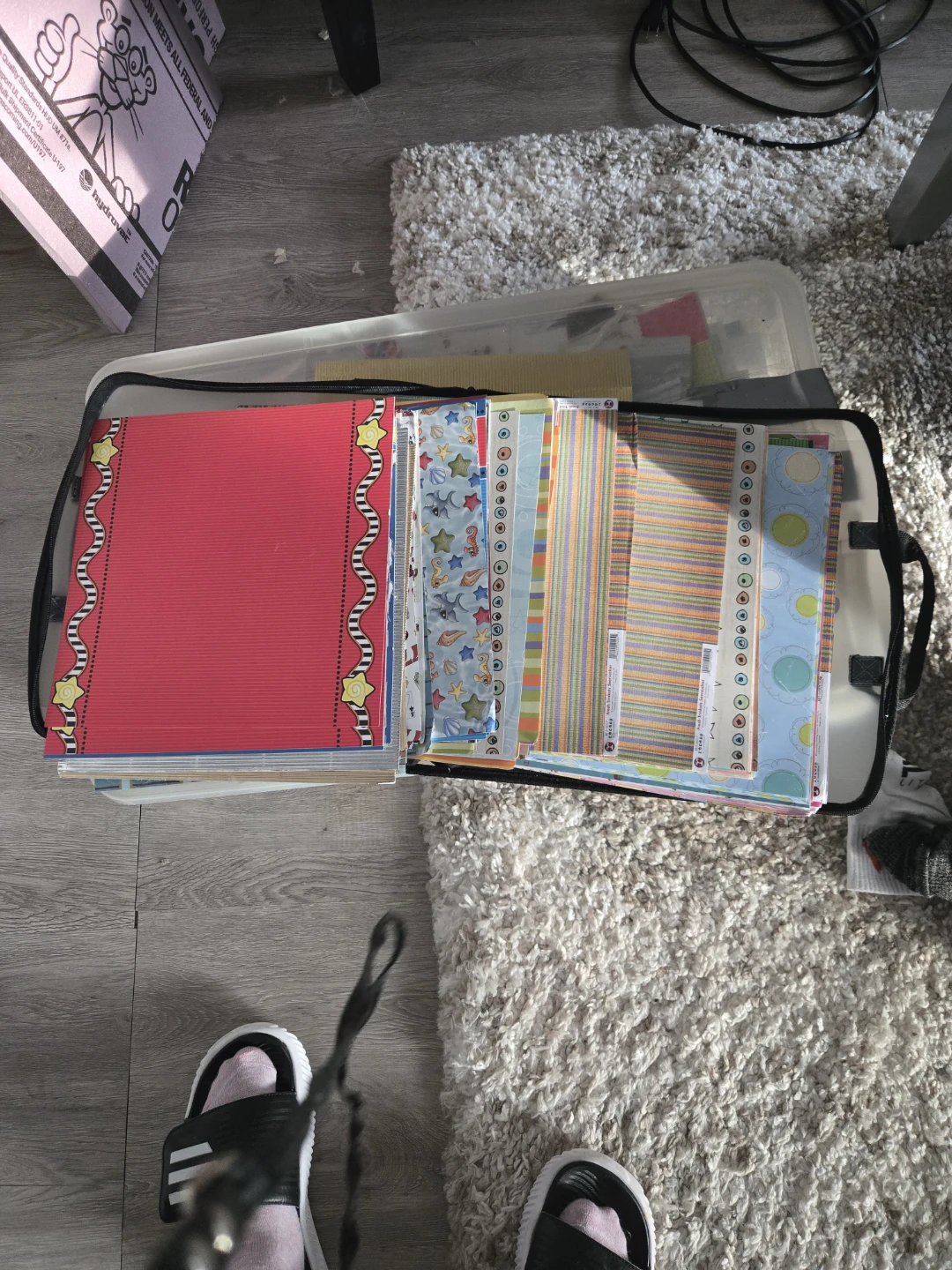 Scrapbooking Paper and Craft Supplies Organizer Case - photo 2