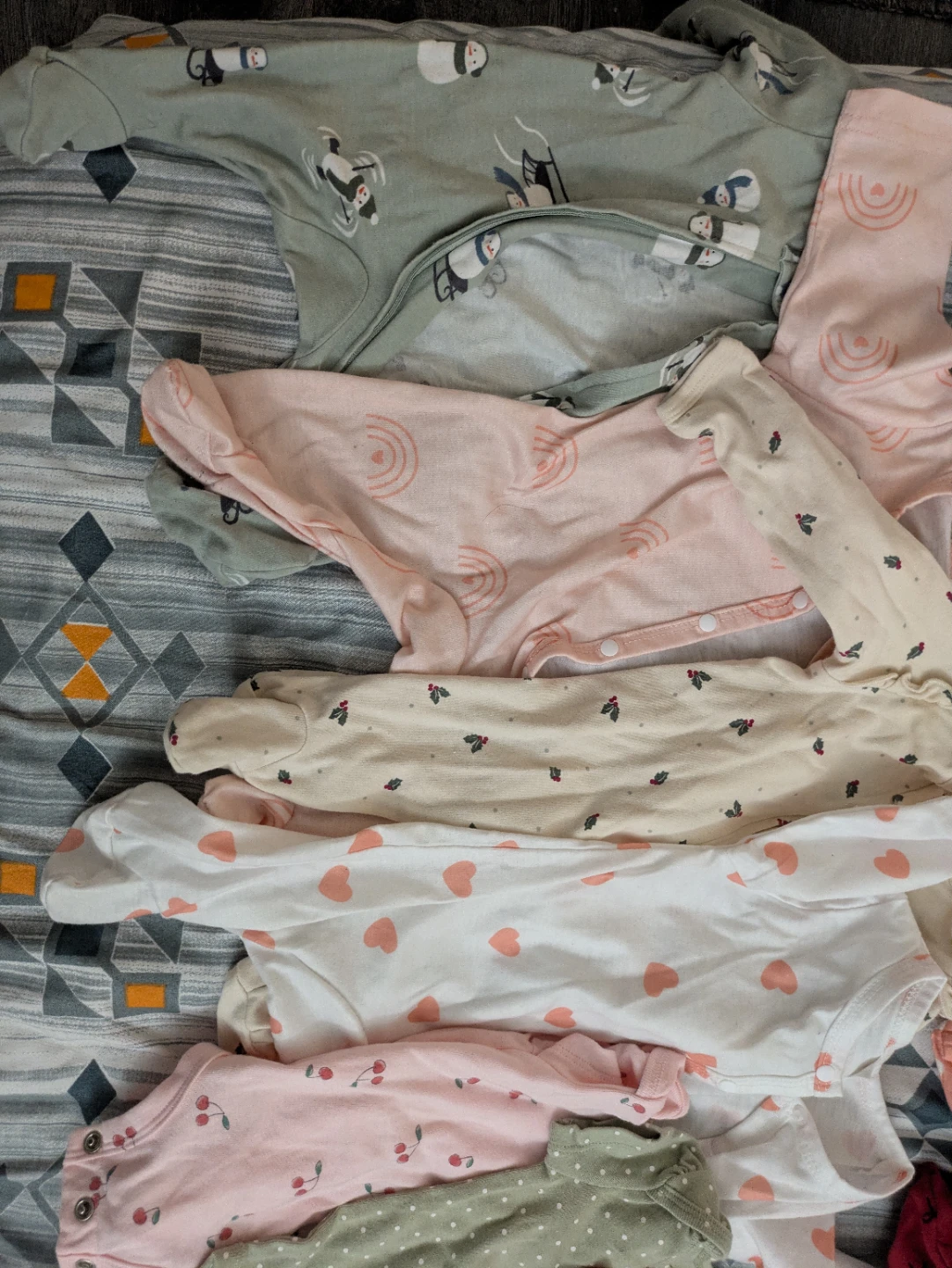 Baby Onesies - Lot of 15 - photo 3