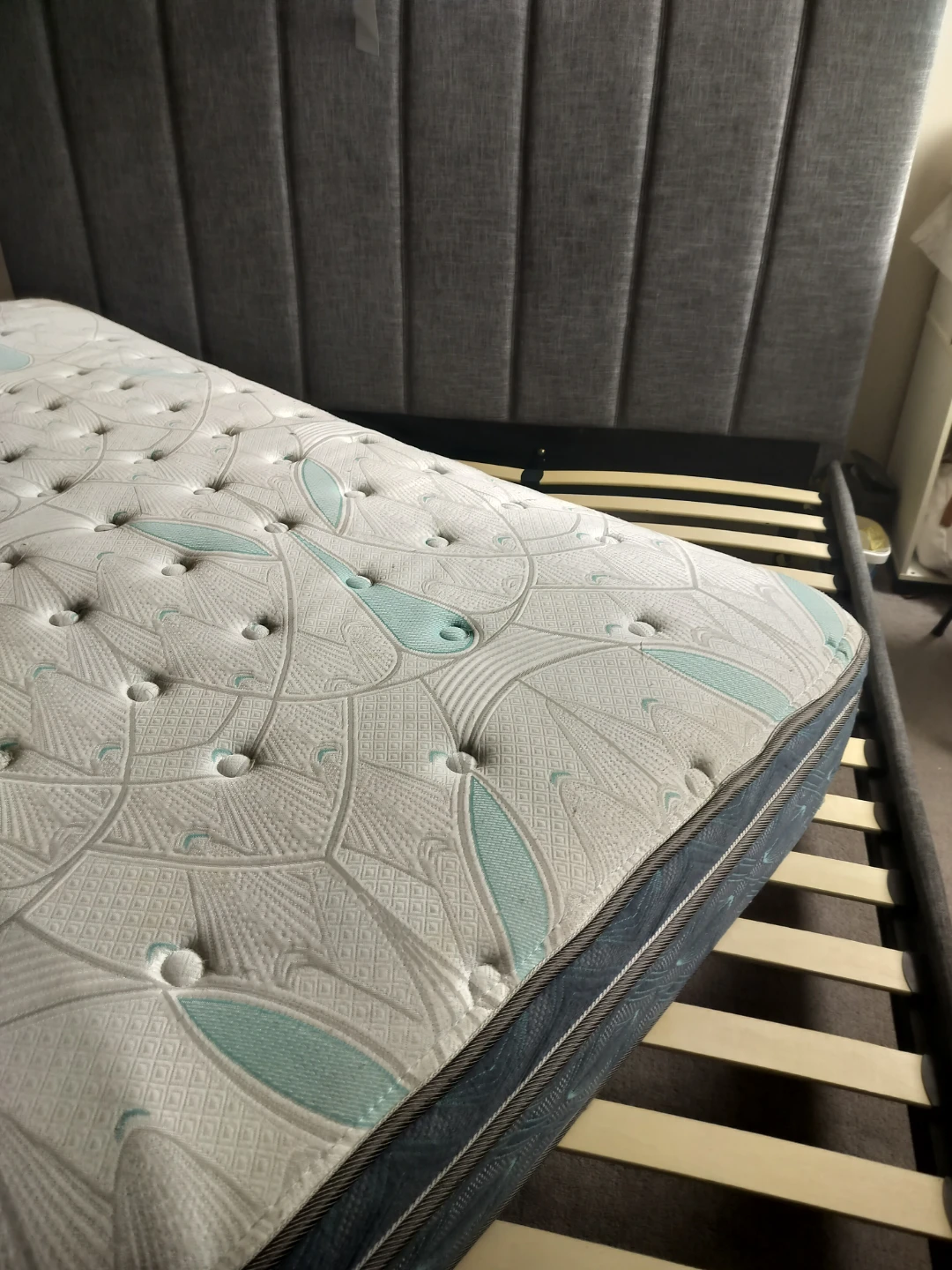 Sealy Posturepedic Luxury De Luxe Mattress - photo 2